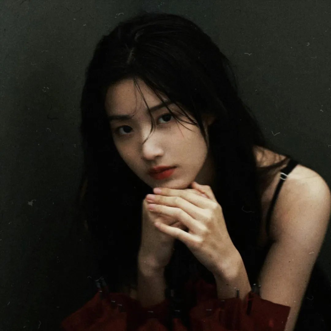 母女菀海报